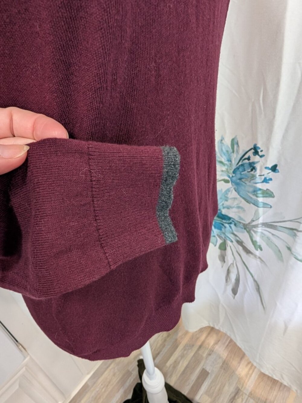 Romantic Dark Academia Preppy Twee Feminine Fall Burgundy Bow Knit Sweater, SP - Picture 6 of 13